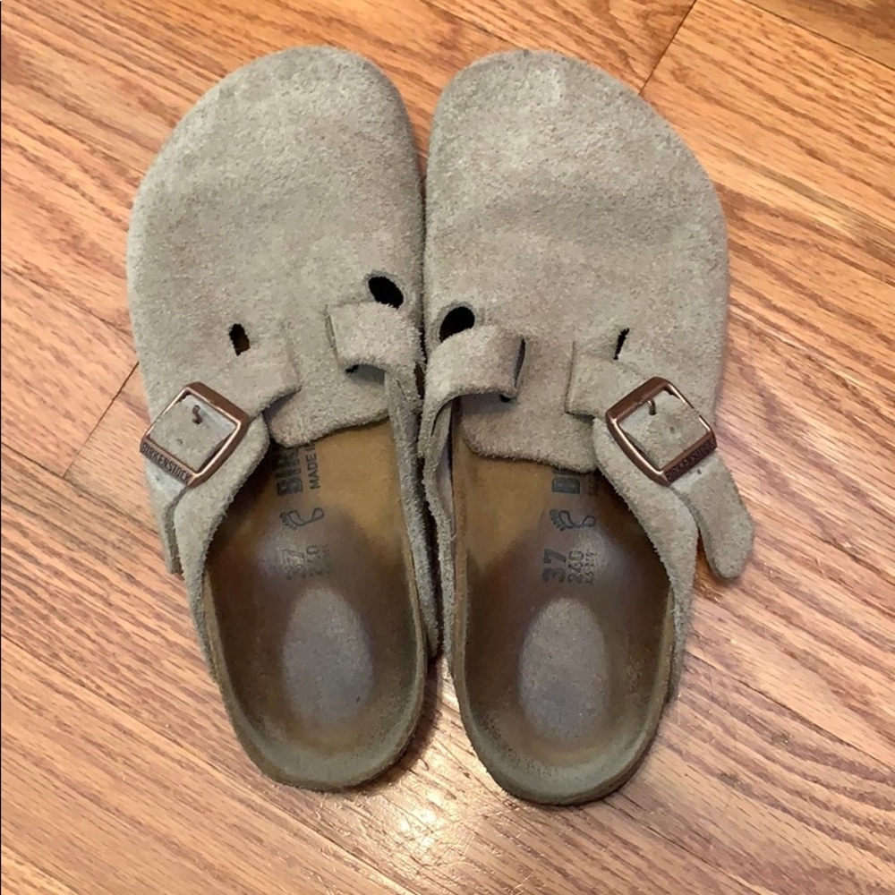 Taupe Suede Boston Birkenstock’s size 37